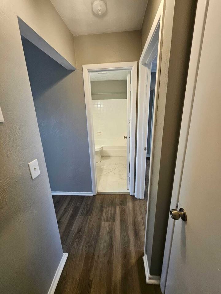 4640 Oberlin Avenue - Photo 6 of 15