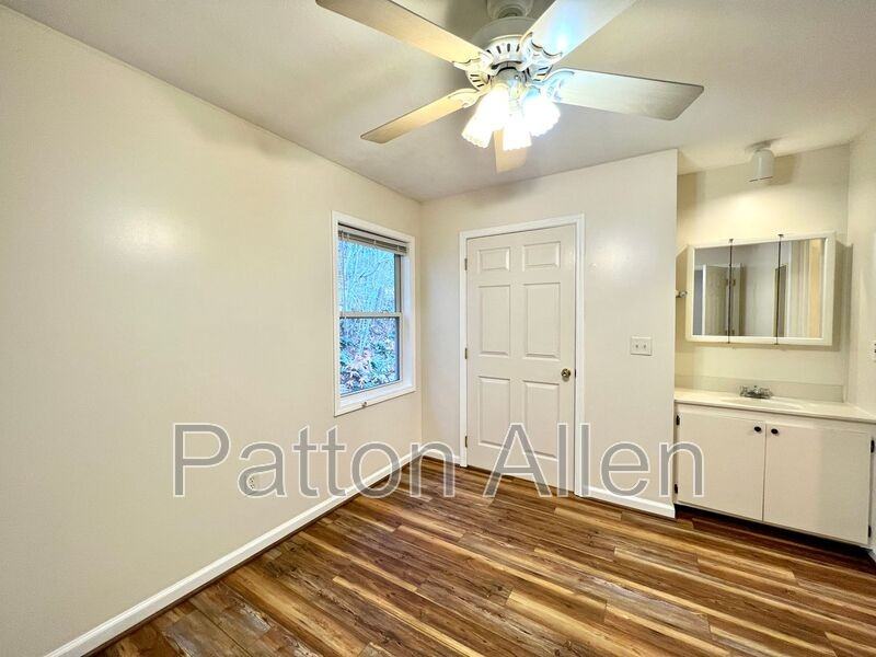 109 Citadel Dr #210 - Photo 7 of 14