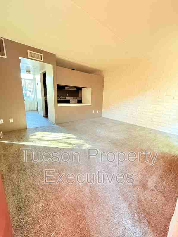 20 N Leonora Ave - Photo 4 of 12