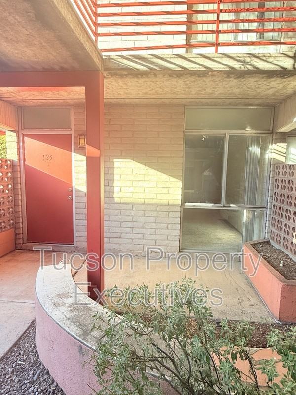 20 N Leonora Ave - Photo 5 of 12