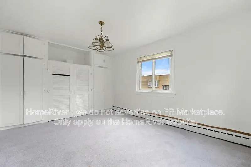 2038 E 72nd Pl #3 - Photo 4 of 12