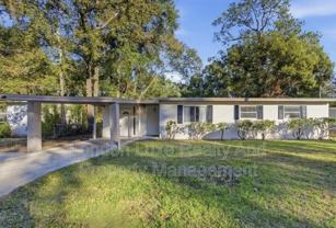 909 La Marche Dr - Photo 1 of 1