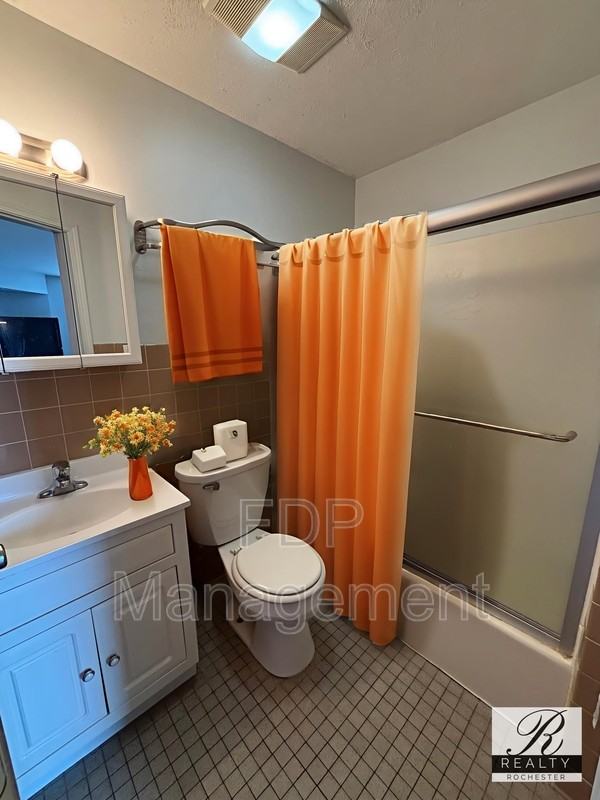 480 E Main St #415 - Photo 4 of 5