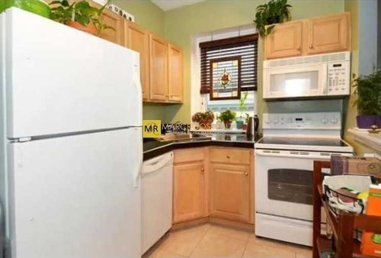 Commonwealth Ave. & Warren St. #502 - Photo 4 of 9