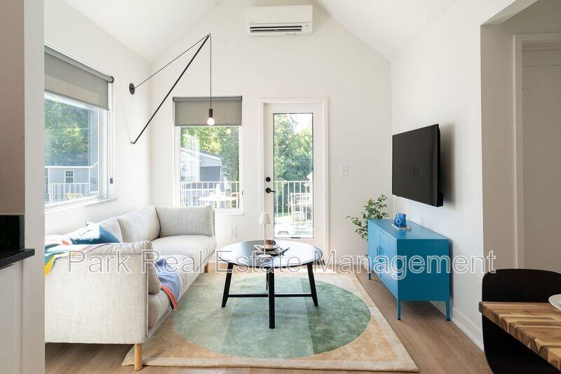 901 E Edenton St #10 - Photo 2 of 29