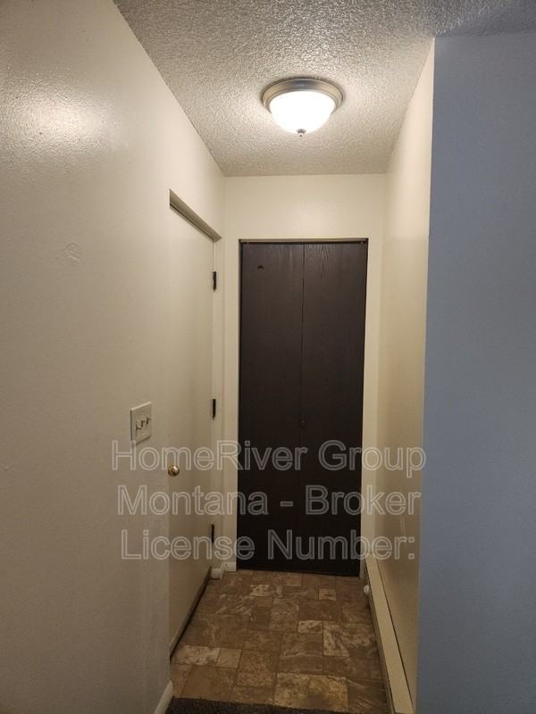 2111 S 4th St W #C - Photo 3 of 21