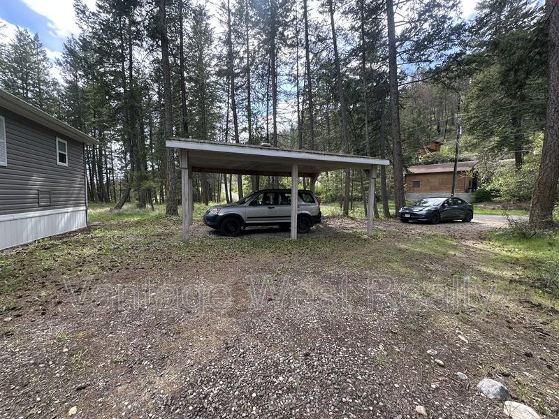 9481 Winchester Rd - Photo 3 of 24