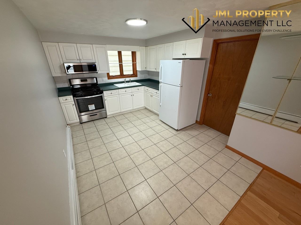 52 Pitman Street - Photo 3 of 10