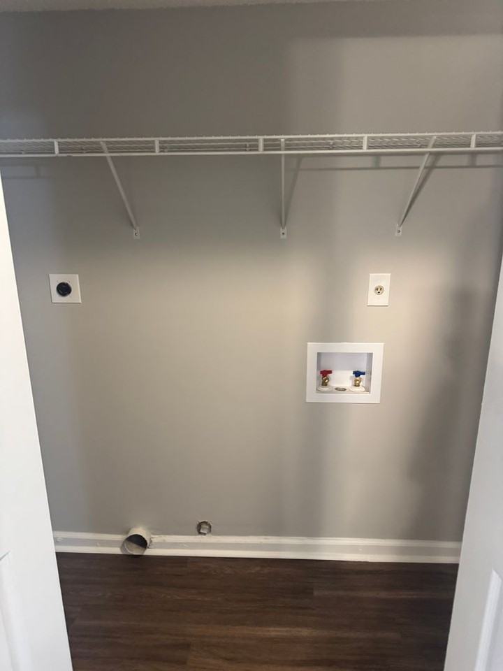 7043 Gleneagles Dr - Photo 5 of 11