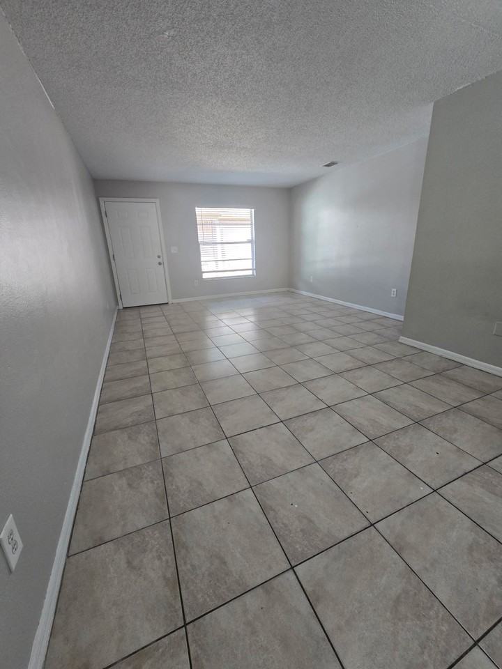 2212 Florida Drive #2 - Photo 2 of 10