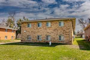 featured image of 213 Nw College Ave