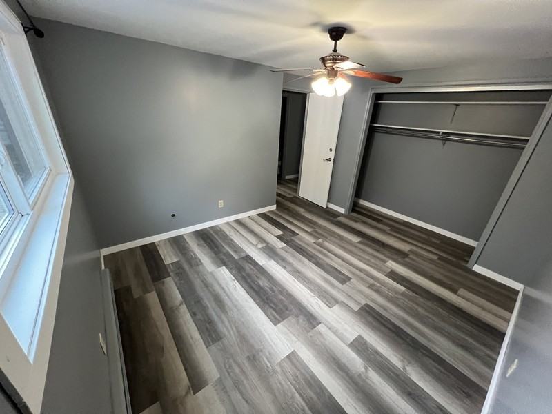 1129 Catalpa Cir - Photo 3 of 6