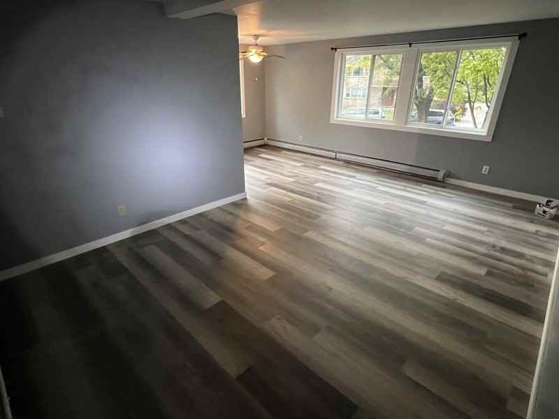 1129 Catalpa Cir - Photo 5 of 6