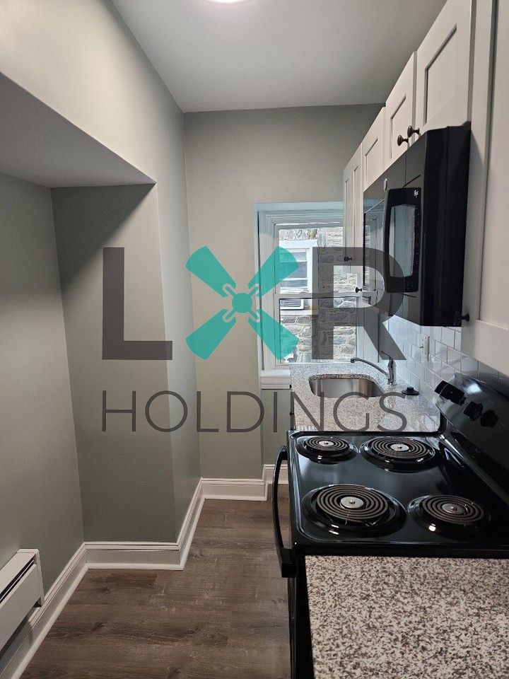 42 Brandon Rd, Upper Darby, PA - Photo 2 of 12