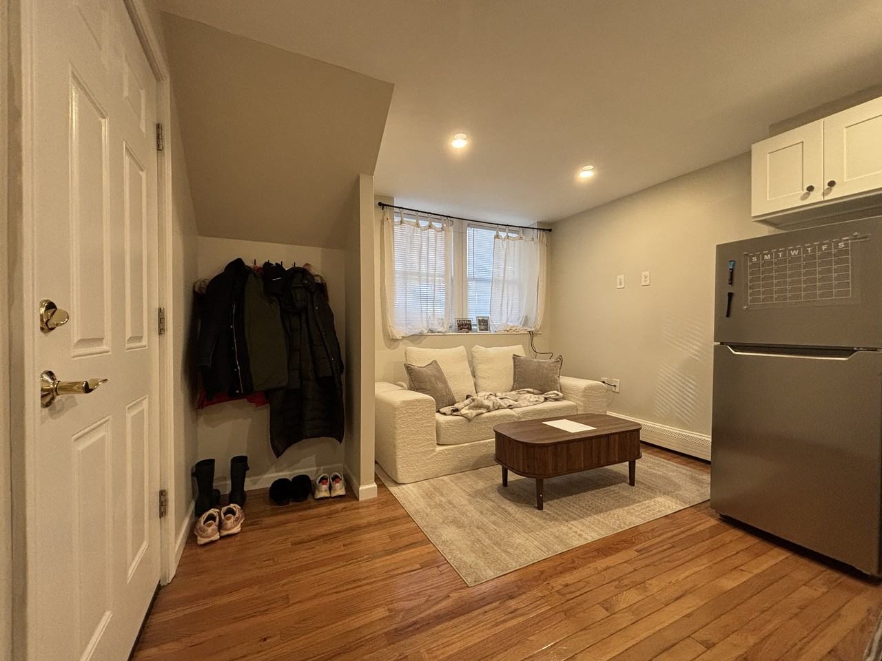 52 Irving St #B - Photo 3 of 10