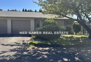 featured image of 3880 Auburn Rd Ne