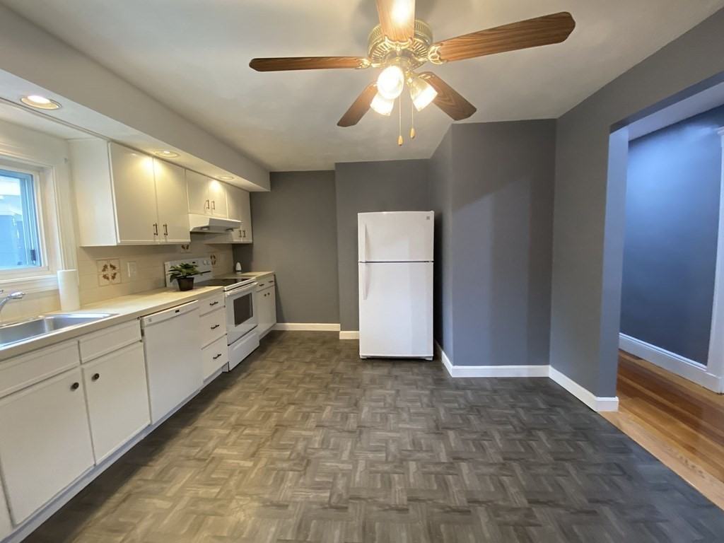 21 Orlando Ave #1 - Photo 2 of 21