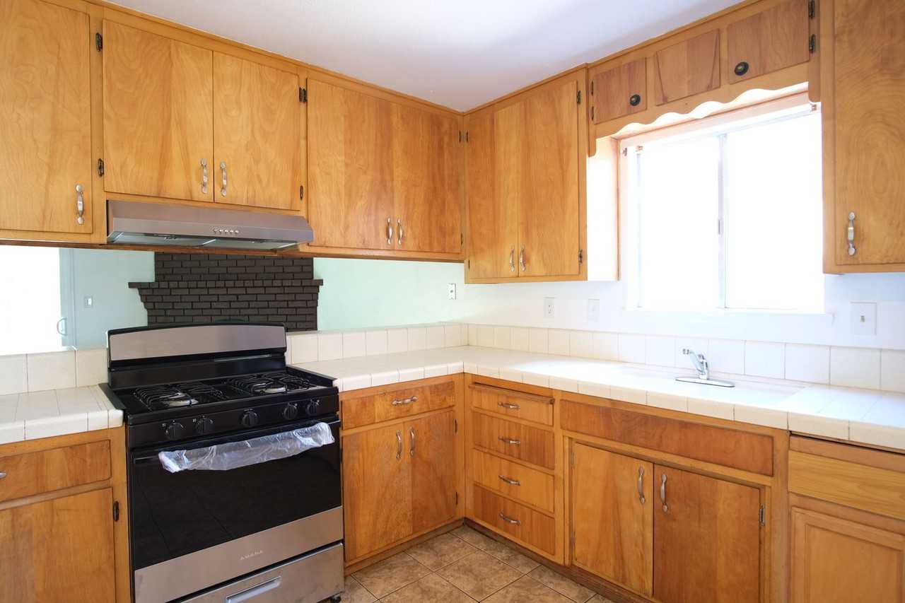 121 Eula Dr - Photo 7 of 21