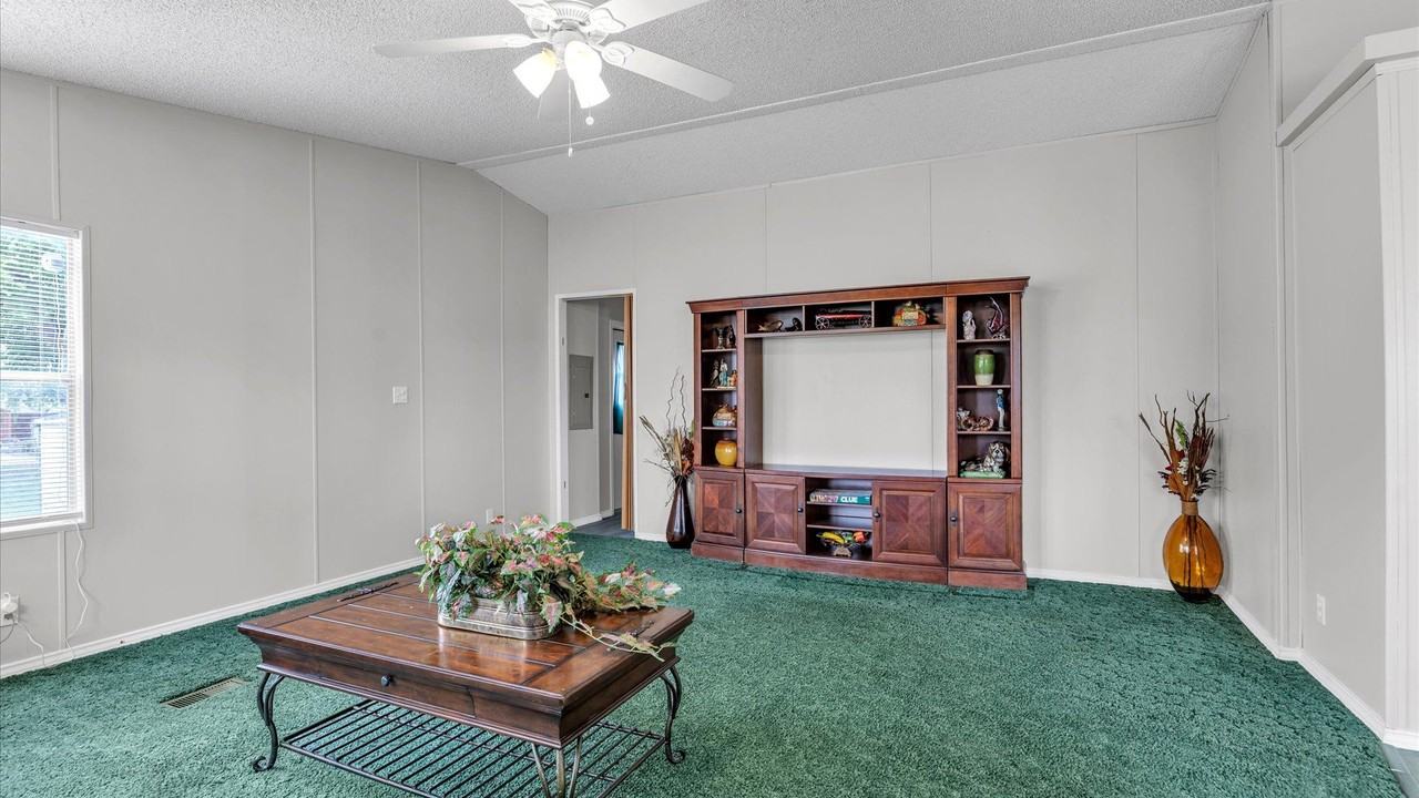 3457 S Foster Rd - Photo 3 of 17