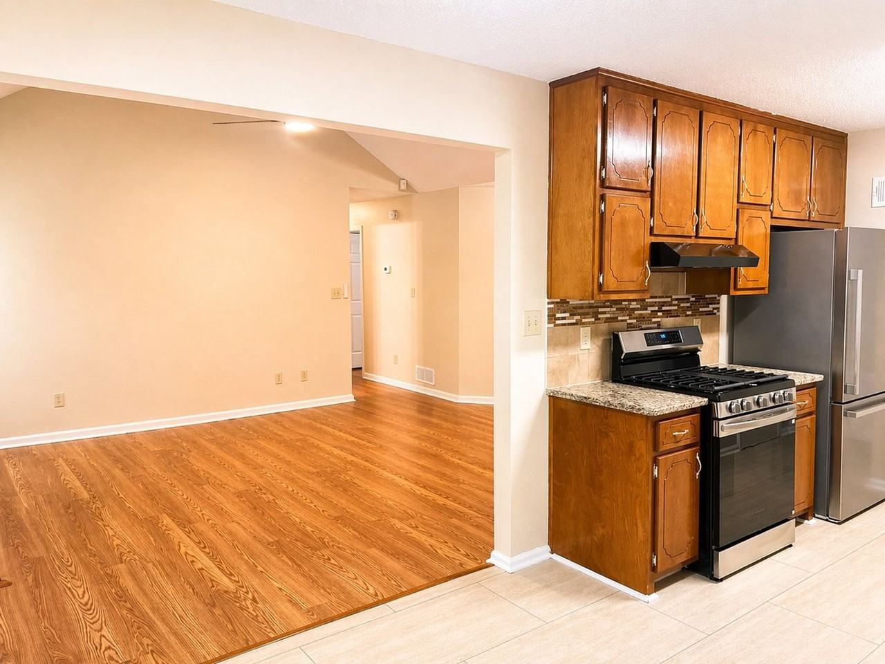 217 Briarpatch Ct - Photo 7 of 33