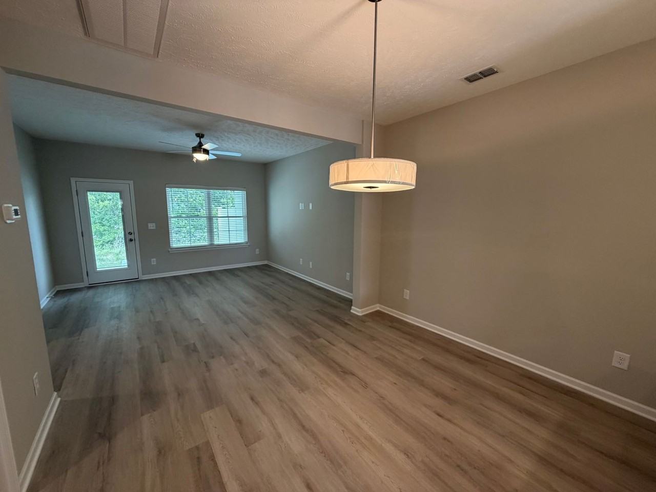 1850 Madison St #202 - Photo 4 of 25