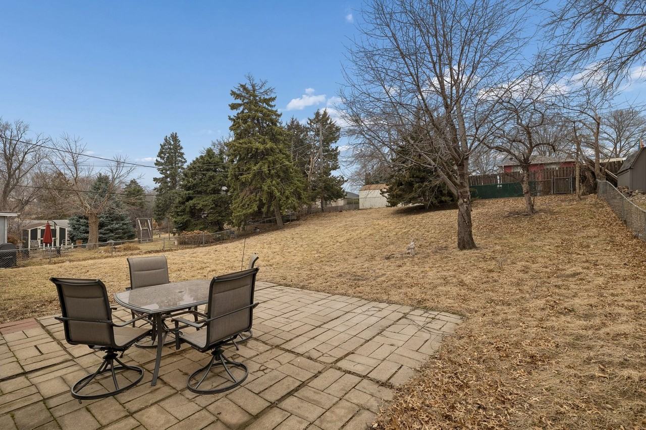 3708 Greene Ave - Photo 2 of 35