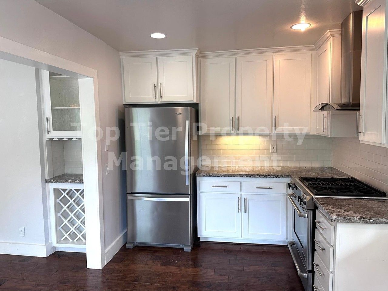 3289 Beechwood Dr - Photo 7 of 17