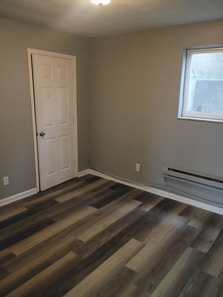 1354-1356 Ohmer St - Photo 2 of 18