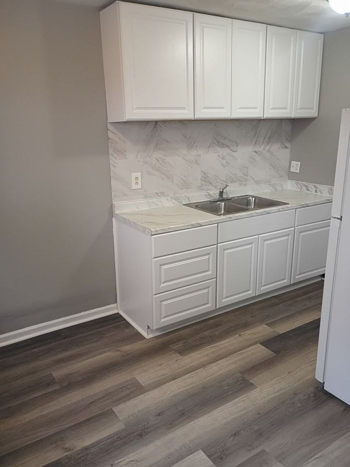 1354-1356 Ohmer St - Photo 5 of 18