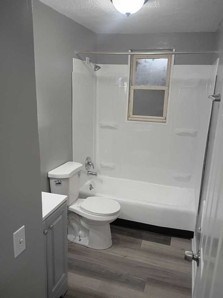 1354-1356 Ohmer St - Photo 6 of 18