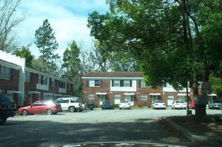 Townhouse Apts - Photo 1 of 1