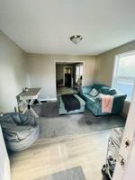 featured image of 108 1/2 W Filbert St