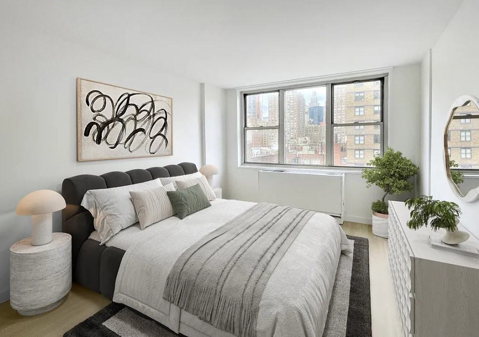 402 3rd Ave #802 - Photo 3 of 9