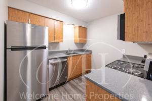 featured image of 829 S 2nd Ave