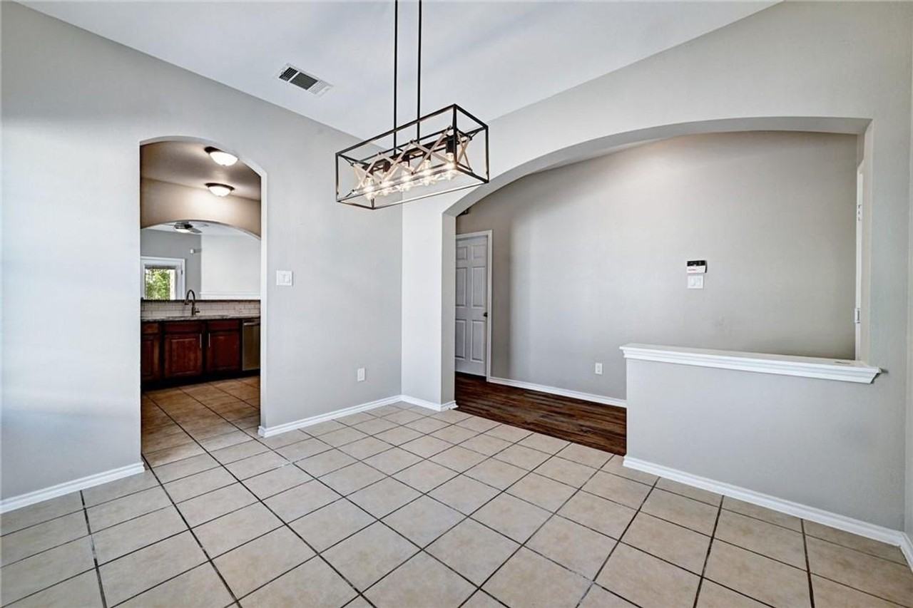 11306 Dimmitt St - Photo 2 of 14