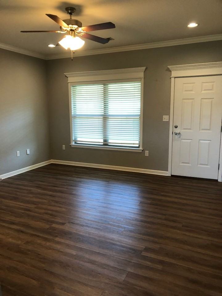 1905 Rehoboth Cir - Photo 5 of 11