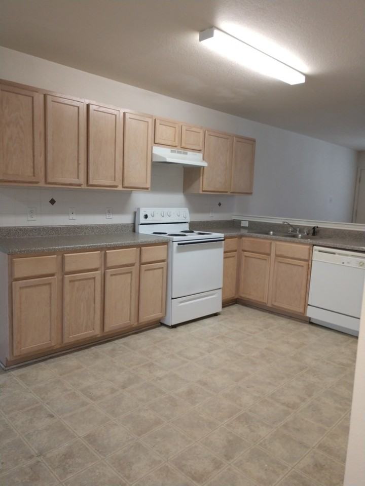 2309 Terrace Dr #A - Photo 3 of 12