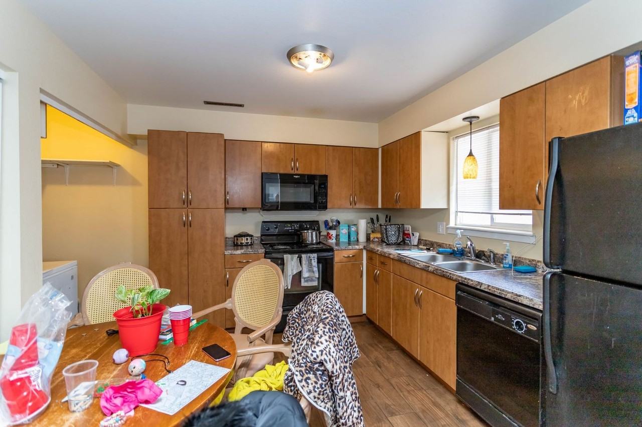 6849 Western Pl - Photo 3 of 15