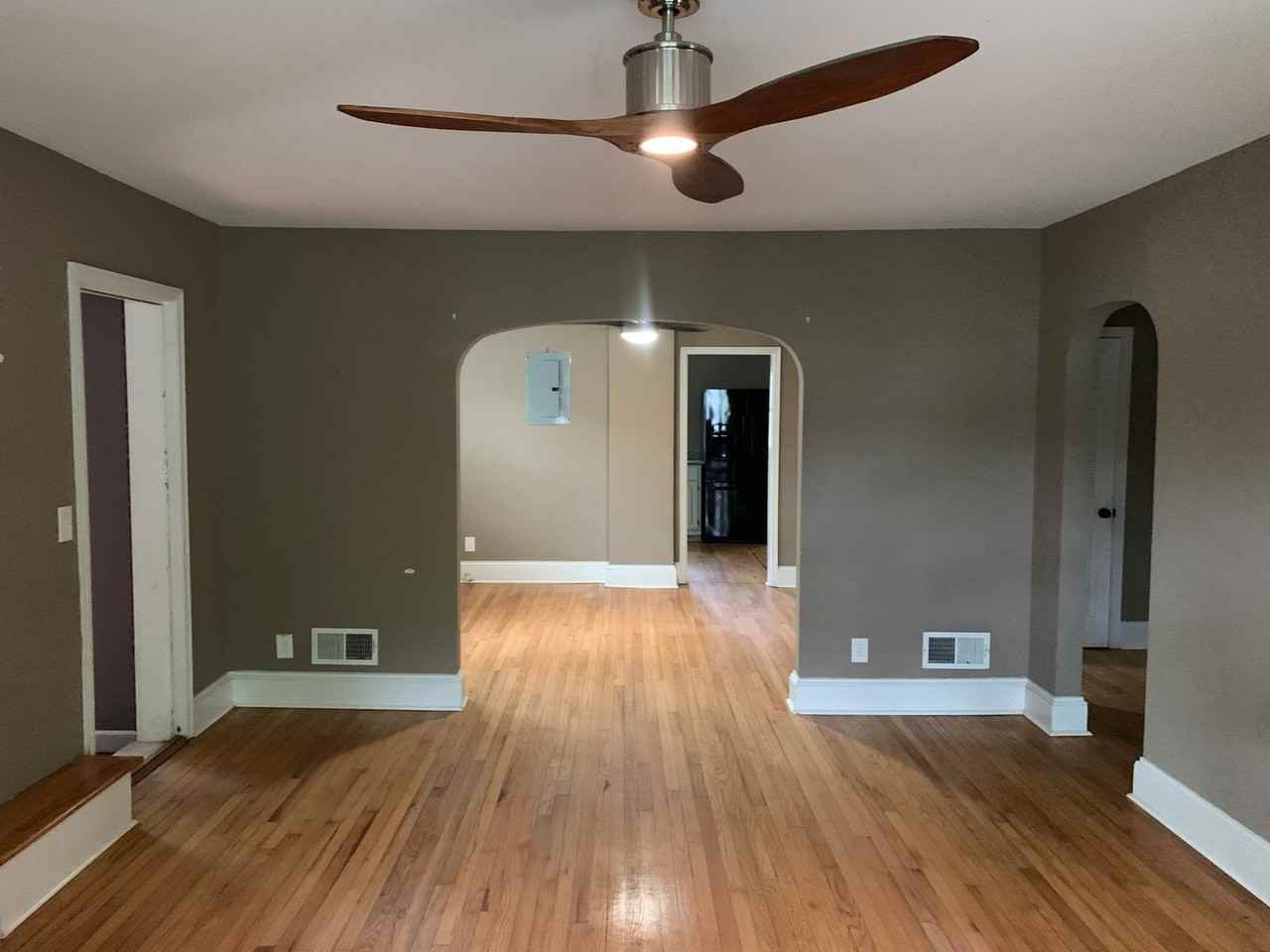 2618 Pecan Dr - Photo 4 of 21