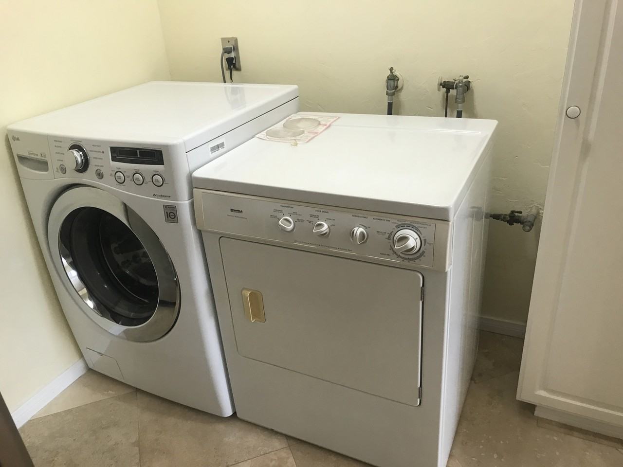 2211 Bolinas St - Photo 7 of 18