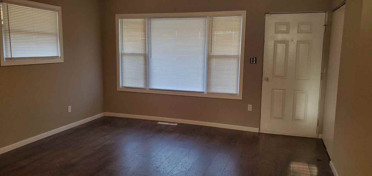 2909 Central Ave - Photo 4 of 12