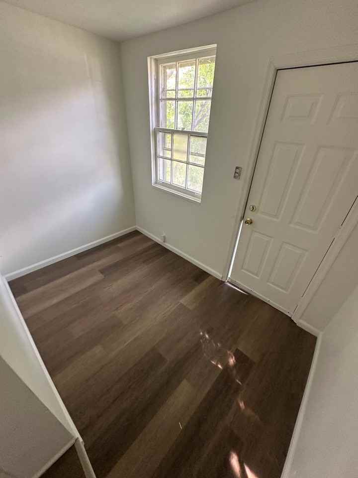 398 Valley Rd - Photo 4 of 14
