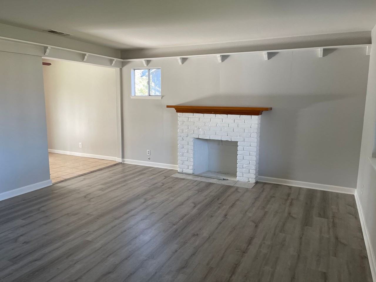 5308 Sitton Way - Photo 3 of 8