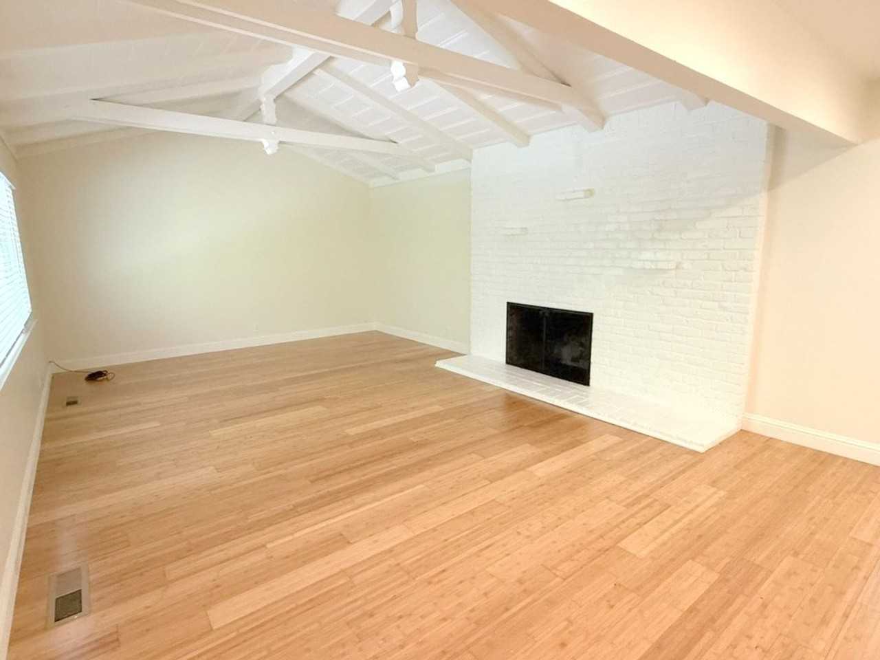 1011 Howard Hills Rd - Photo 5 of 29