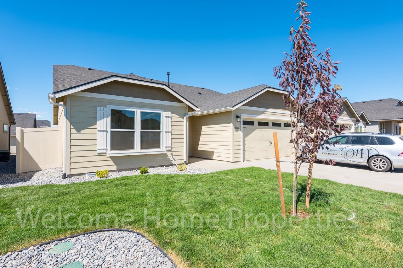 1348 Sw Julia St - Photo 2 of 18