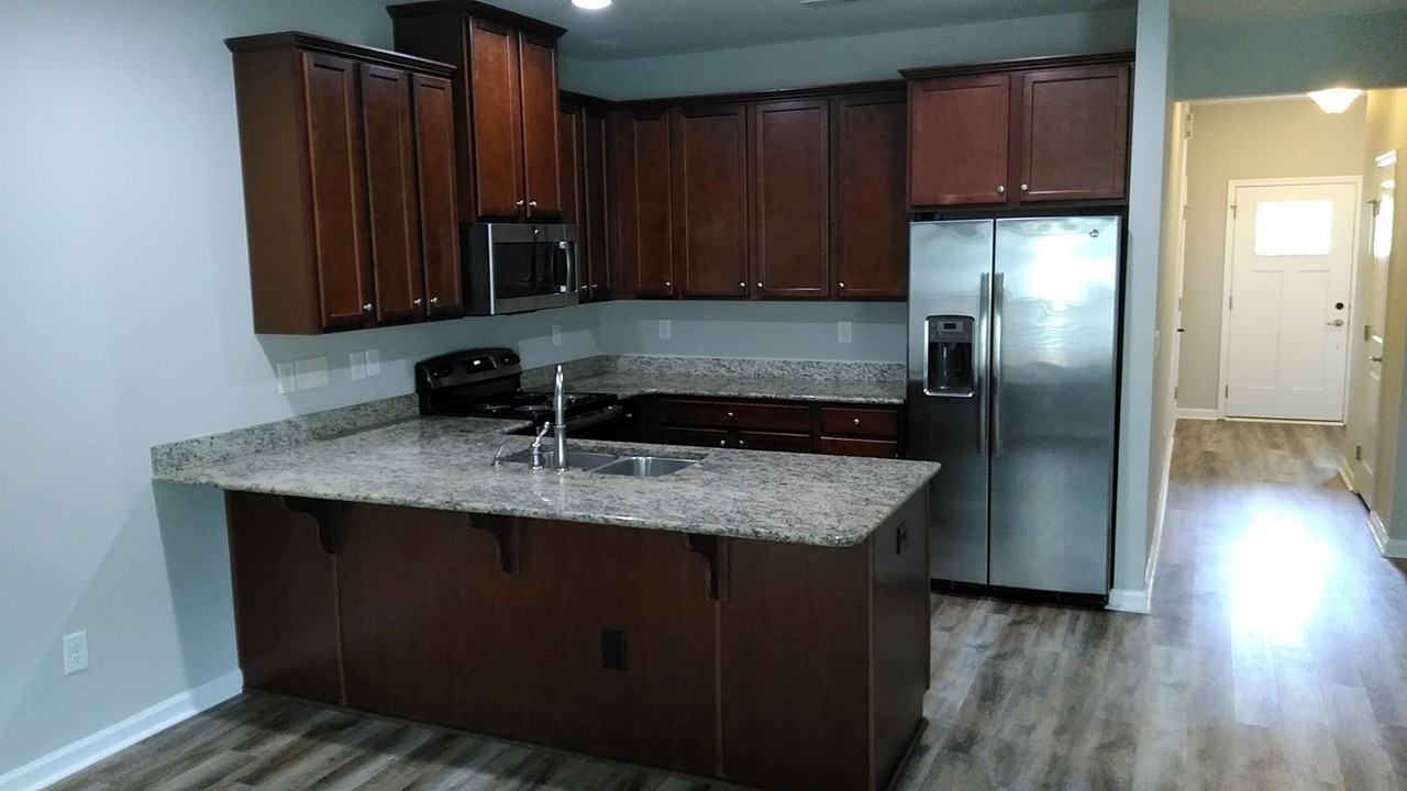 206 Park Meadows Dr - Photo 6 of 22