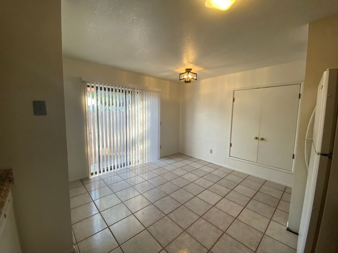 5758 E 24th St - Photo 6 of 14