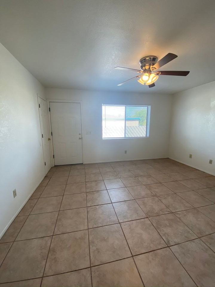 5758 E 24th St - Photo 7 of 14