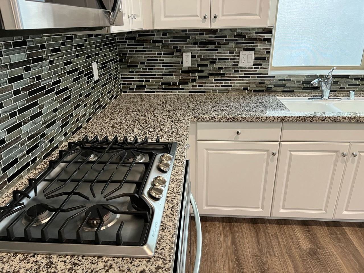 42752 Azure St - Photo 4 of 30