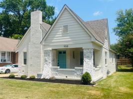 featured image of 908 Maury St